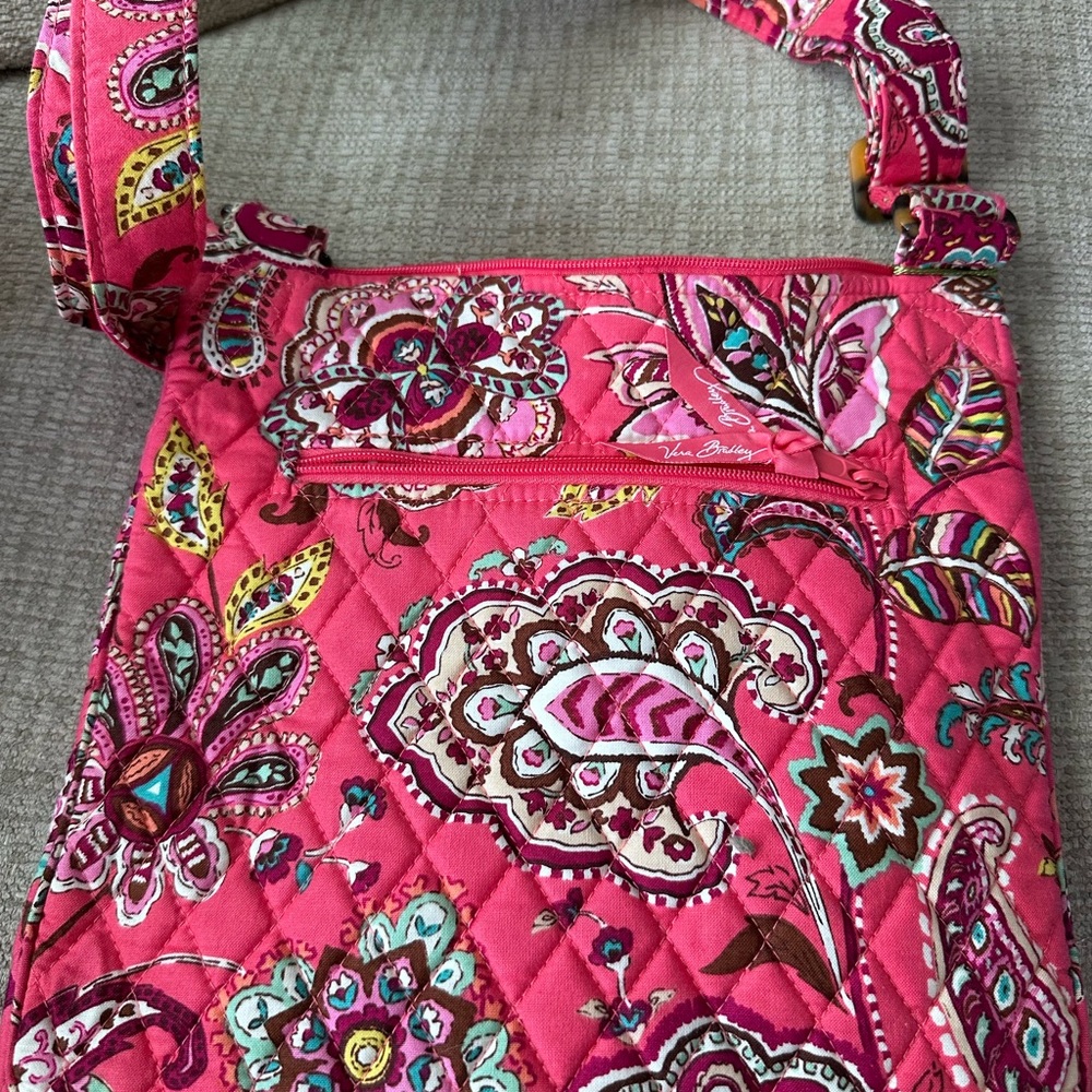 Vera Bradley never used